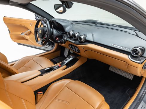 Certified 2015 Ferrari F12 Berlinetta image 72