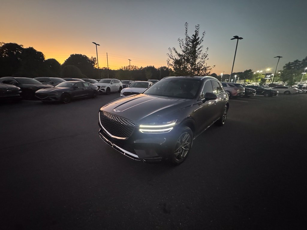 Used 2022 Genesis GV70 2.5T w/ Advanced Package AWD/4WD image 3