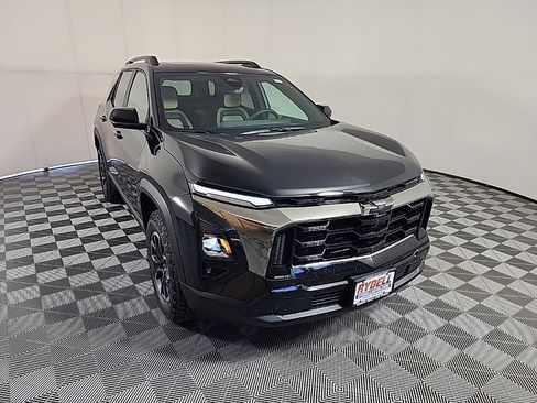 New 2026 Chevrolet Equinox ACTIV w/ Convenience Package III image 2