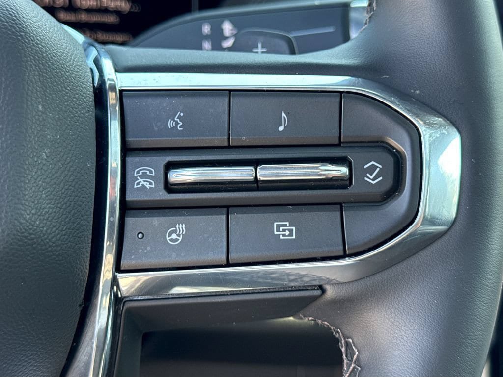 New 2026 GMC Yukon Denali AWD/4WD image 18