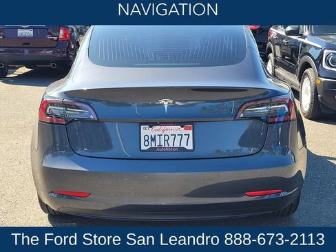 Used 2019 Tesla Model 3 Standard Range Plus RWD image 9