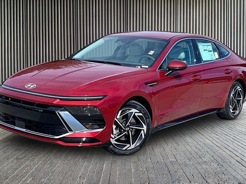 New 2026 Hyundai Sonata SEL AWD/4WD image 2