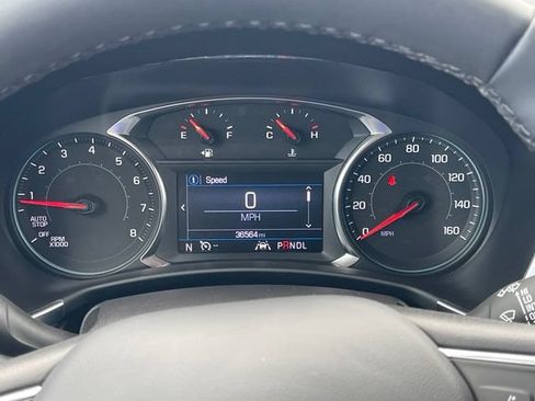 Used 2023 Chevrolet Equinox LT FWD image 25