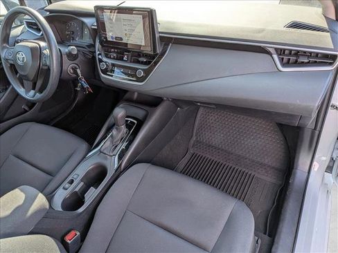 Used 2024 Toyota Corolla LE FWD image 20