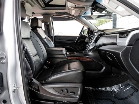 Used 2018 GMC Yukon SLT w/ Open Road Package image 34