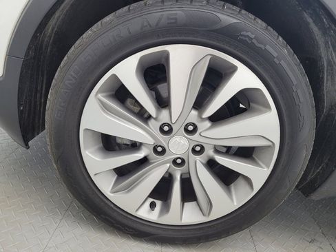 Used 2019 Buick Encore Preferred FWD image 31