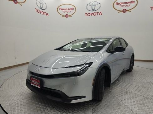 Used 2026 Toyota Prius LE image 2