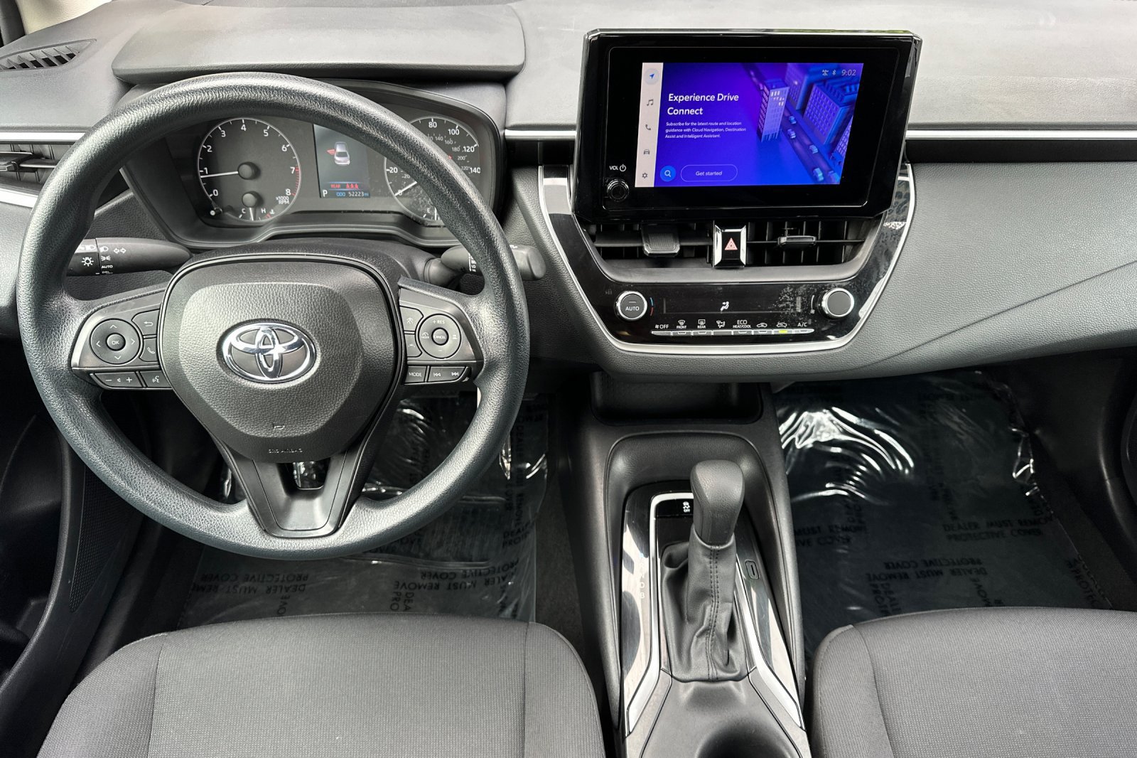 Used 2025 Toyota Corolla LE FWD image 13