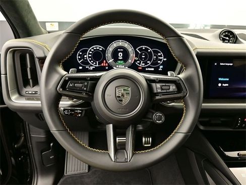 New 2026 Porsche Cayenne Turbo image 8