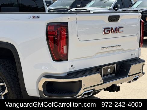 New 2026 GMC Sierra 1500 SLT AWD/4WD image 6