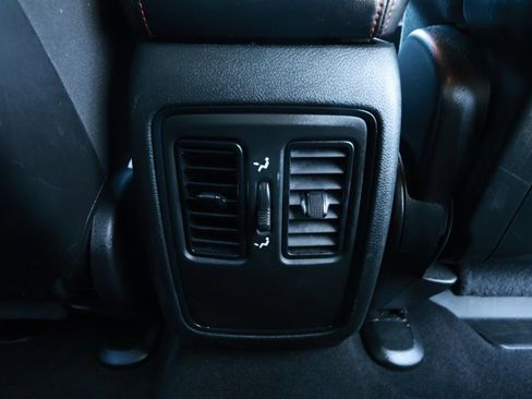 Certified 2023 Dodge Durango GT image 28