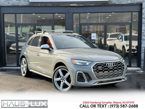 Used 2021 Audi SQ5 Prestige w/ Prestige Package image 2