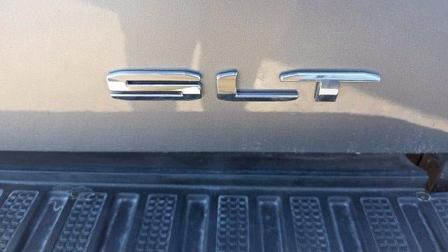 Used 2024 GMC Sierra 1500 SLT AWD/4WD image 17