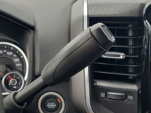 New 2026 RAM 2500 Big Horn AWD/4WD image 27