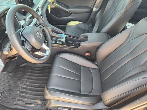 New 2026 Acura Integra image 9