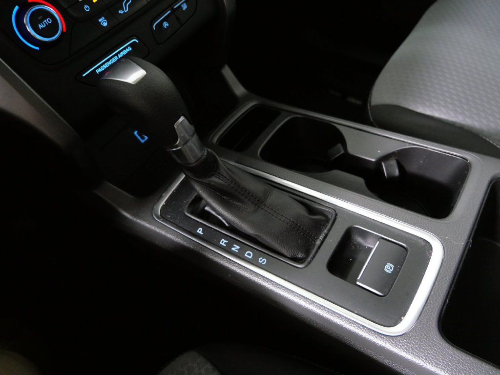 Used 2017 Ford Escape SE w/ Equipment Group 201A AWD/4WD image 23