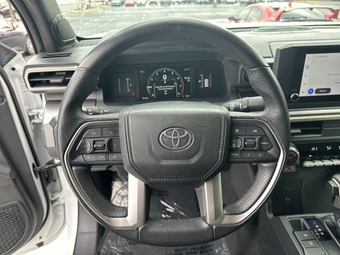 Certified 2024 Toyota Tacoma SR5 image 18