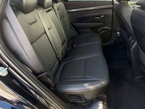 Used 2022 Hyundai Tucson Limited image 30