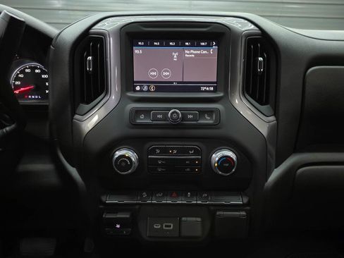 Used 2022 GMC Sierra 3500 Pro w/ Convenience Package AWD/4WD image 25