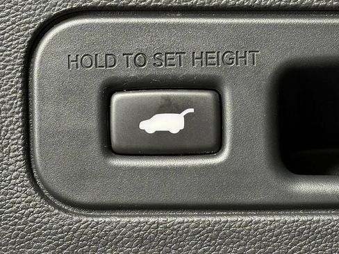 Used 2023 Acura MDX SH-AWD image 19