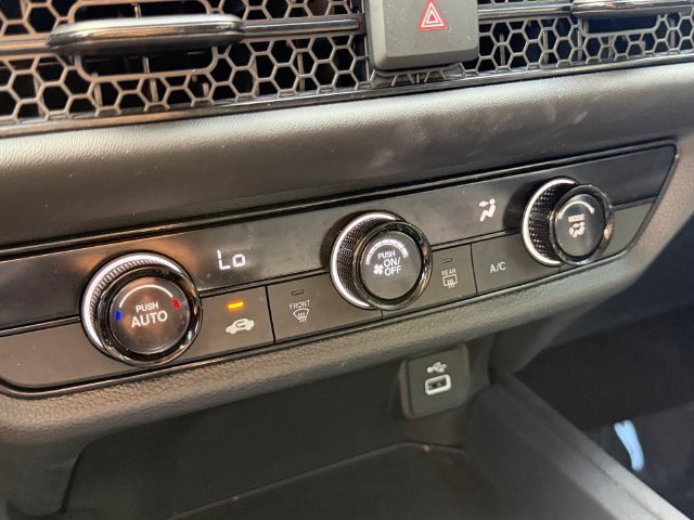 Certified 2025 Honda HR-V LX image 27