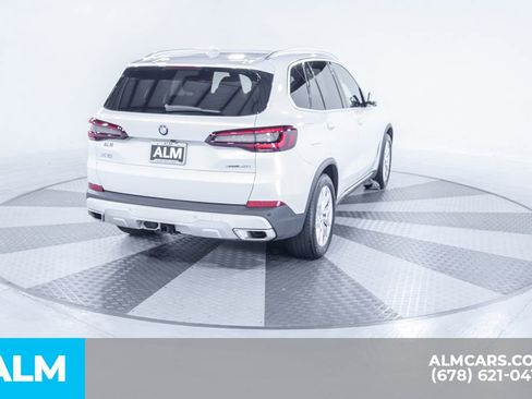 Used 2023 BMW X5 xDrive40i w/ Premium Package image 9