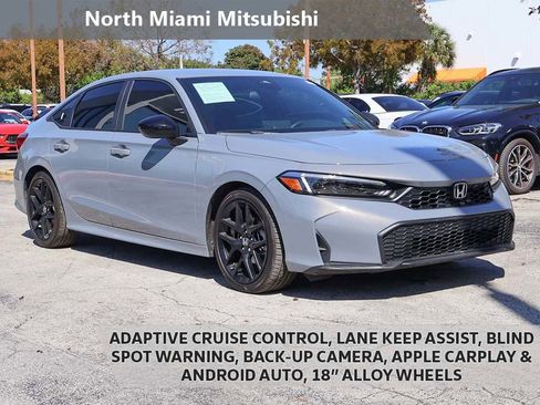 Used 2025 Honda Civic Sport image 1