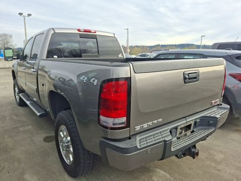 Used 2013 GMC Sierra 2500 Denali image 8