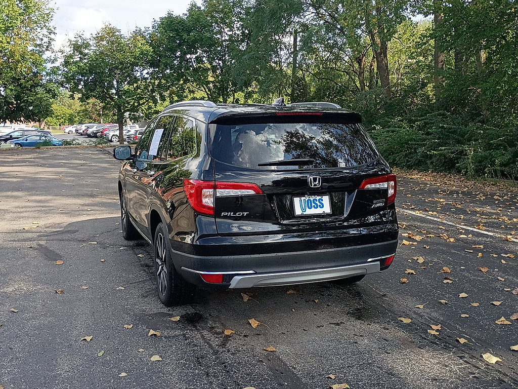 Certified 2022 Honda Pilot Touring image 5