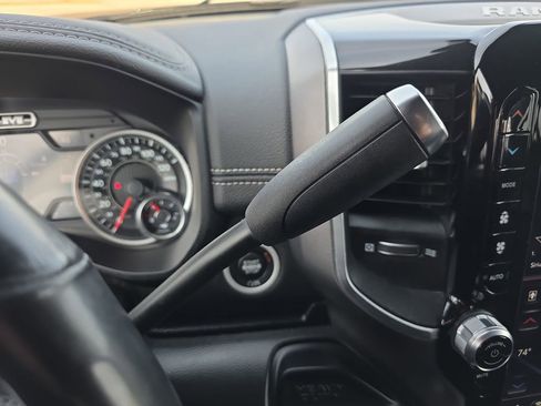 Used 2020 RAM 3500 Laramie AWD/4WD image 19
