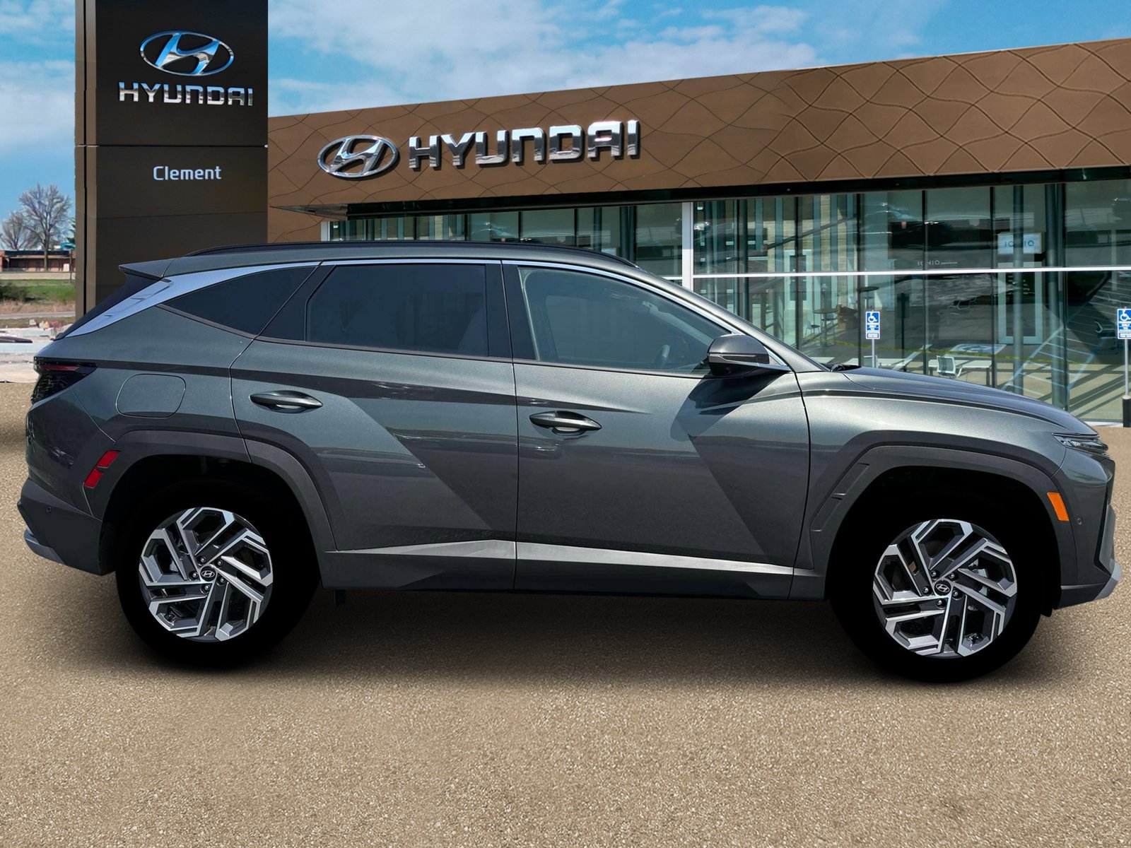 New 2026 Hyundai Tucson Limited AWD/4WD image 9
