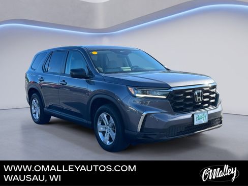 Used 2023 Honda Pilot LX image 7