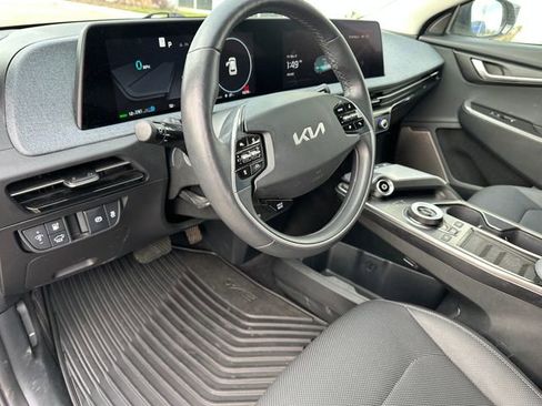 Used 2023 Kia EV6 Wind w/ Wind Technology Package image 18