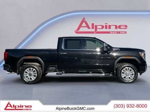 Used 2022 GMC Sierra 3500 Denali image 6