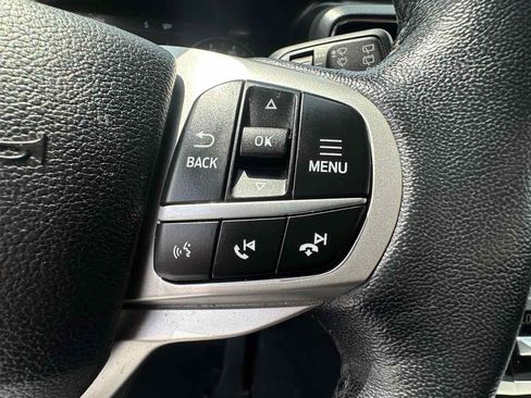 Used 2020 Ford Explorer XLT w/ Equipment Group 202A AWD/4WD image 16