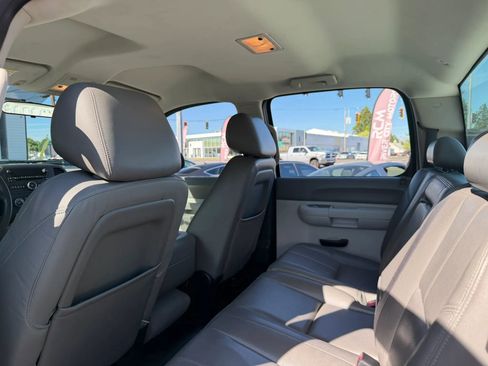 Used 2014 Chevrolet Silverado 2500 W/T RWD image 20