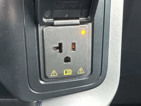 New 2025 Ford F150 XLT w/ Equipment Group 302A MID image 22