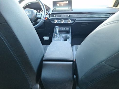 Used 2022 Honda Civic Sport image 32