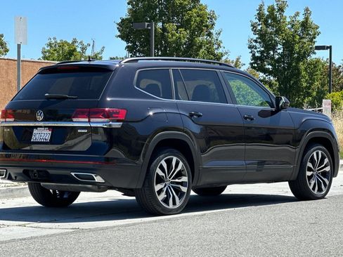 Used 2022 Volkswagen Atlas SE w/ Panoramic Sunroof Package AWD/4WD image 4