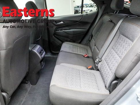 Used 2023 Chevrolet Equinox LT image 21