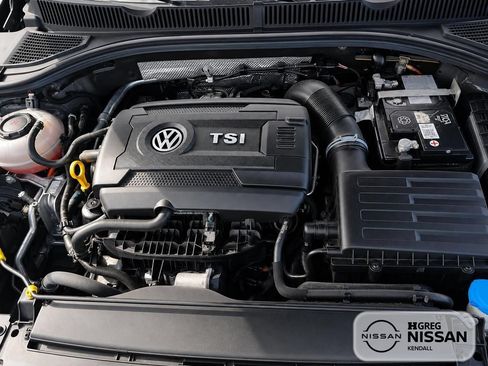 Used 2024 Volkswagen Jetta GLI 40th Anniversary Edition FWD image 13