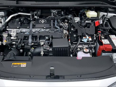 Used 2026 Toyota Corolla LE w/ LE Premium Package FWD image 16