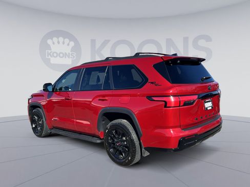 Used 2024 Toyota Sequoia Limited image 4