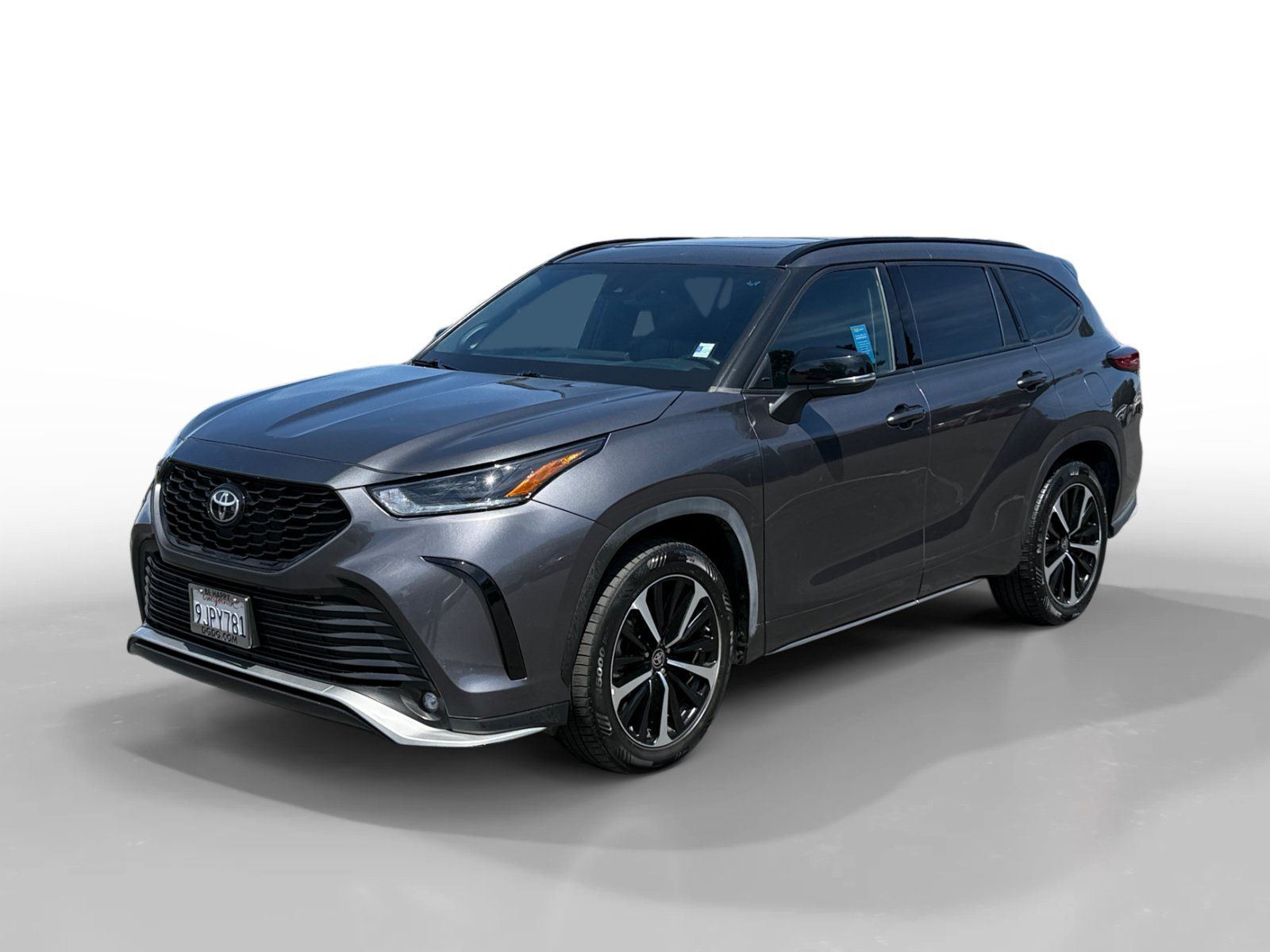 Used 2021 Toyota Highlander XSE AWD/4WD image 1