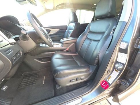 Used 2023 Nissan Murano SV FWD image 13