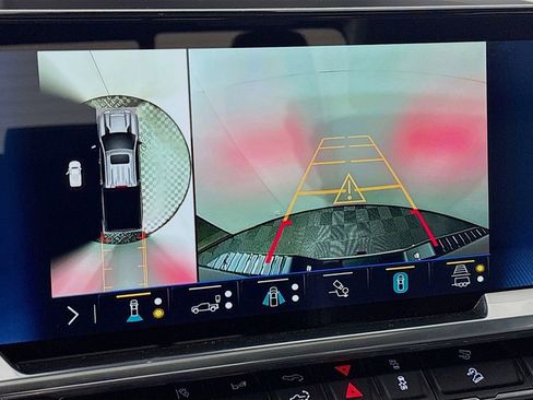 New 2026 Chevrolet Silverado 2500 LTZ w/ LTZ Convenience Package image 14