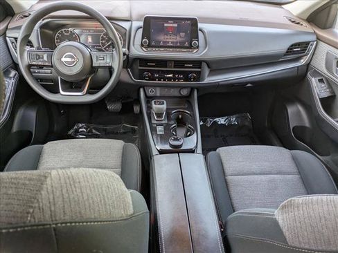 Used 2023 Nissan Rogue SV AWD/4WD image 16