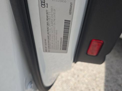 Used 2021 Audi A6 Premium Plus w/ Premium Plus Package image 38