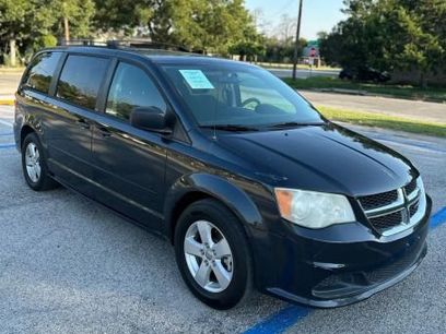 Used 2014 Dodge Grand Caravan SE w/ Quick Order Package 29E SE