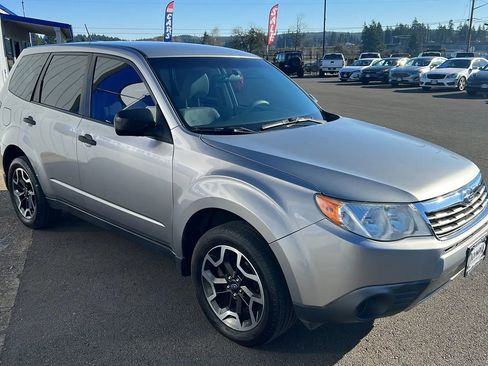 Used 2009 Subaru Forester 2.5X w/ Popular Equipment Group 1A image 3
